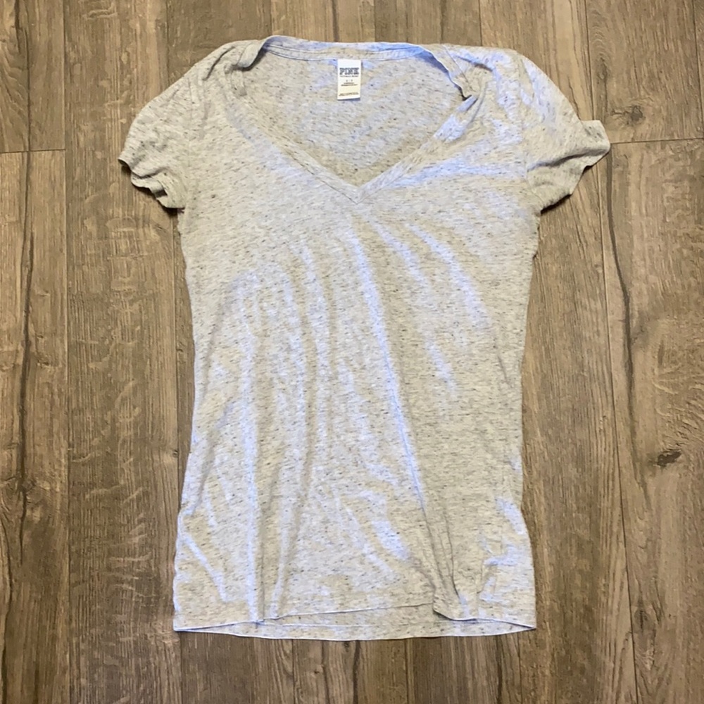 Victoria’s Secret PINK tee